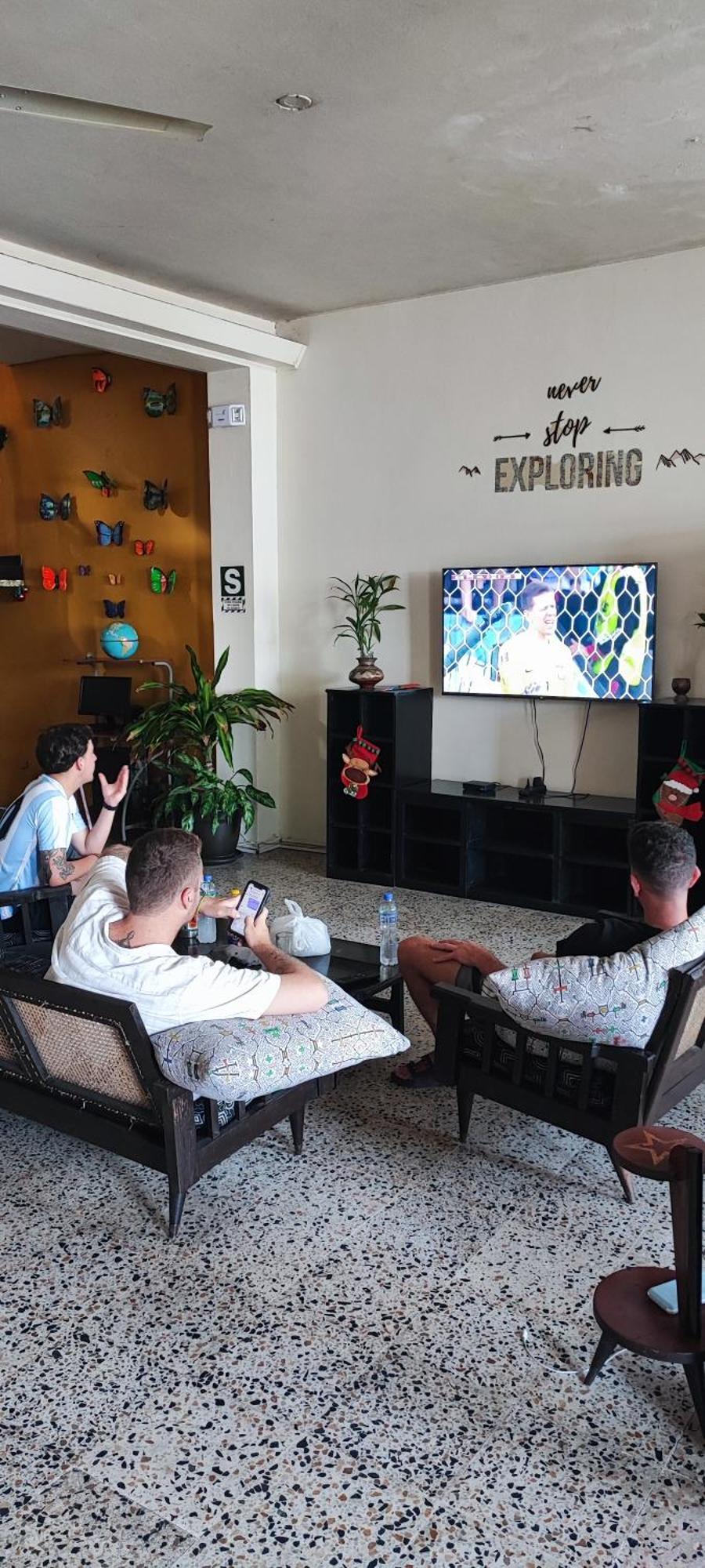 Flying Dog Hostel Ικίτος Εξωτερικό φωτογραφία