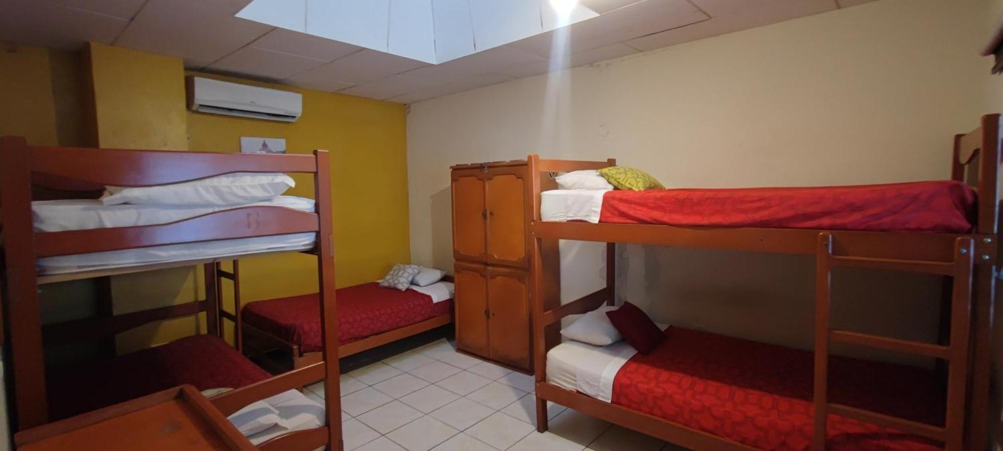 Flying Dog Hostel Ικίτος Εξωτερικό φωτογραφία