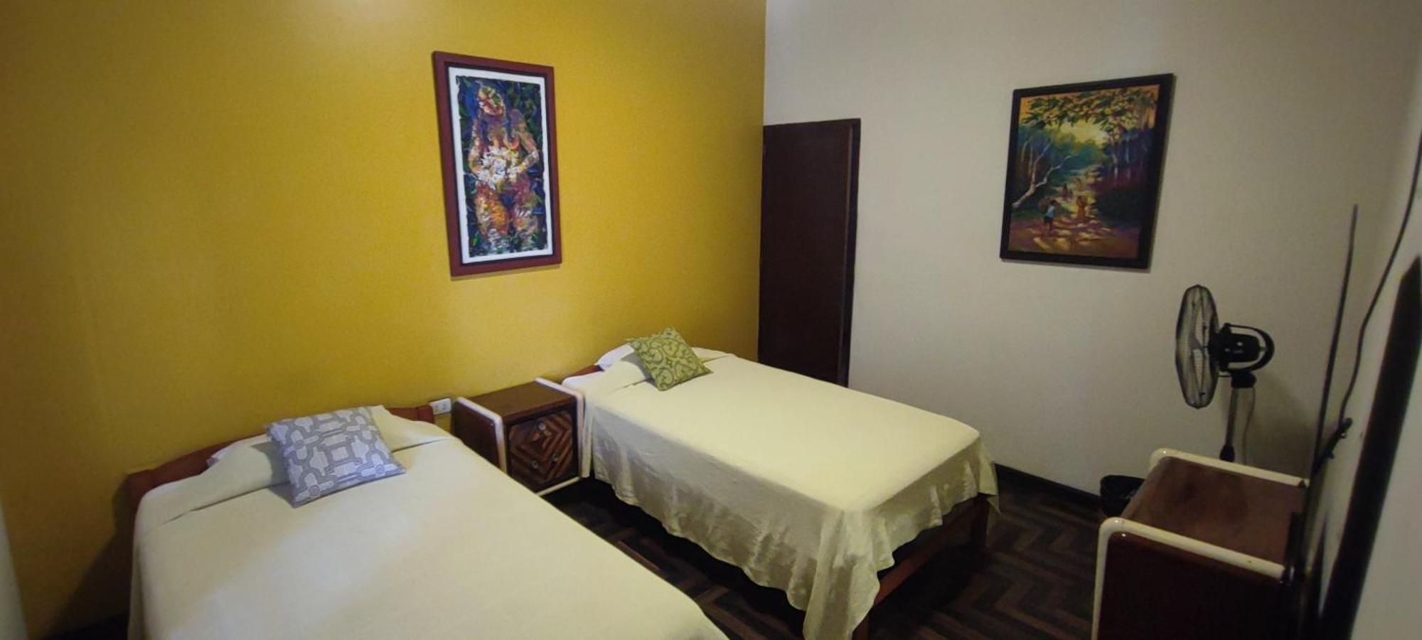 Flying Dog Hostel Ικίτος Εξωτερικό φωτογραφία