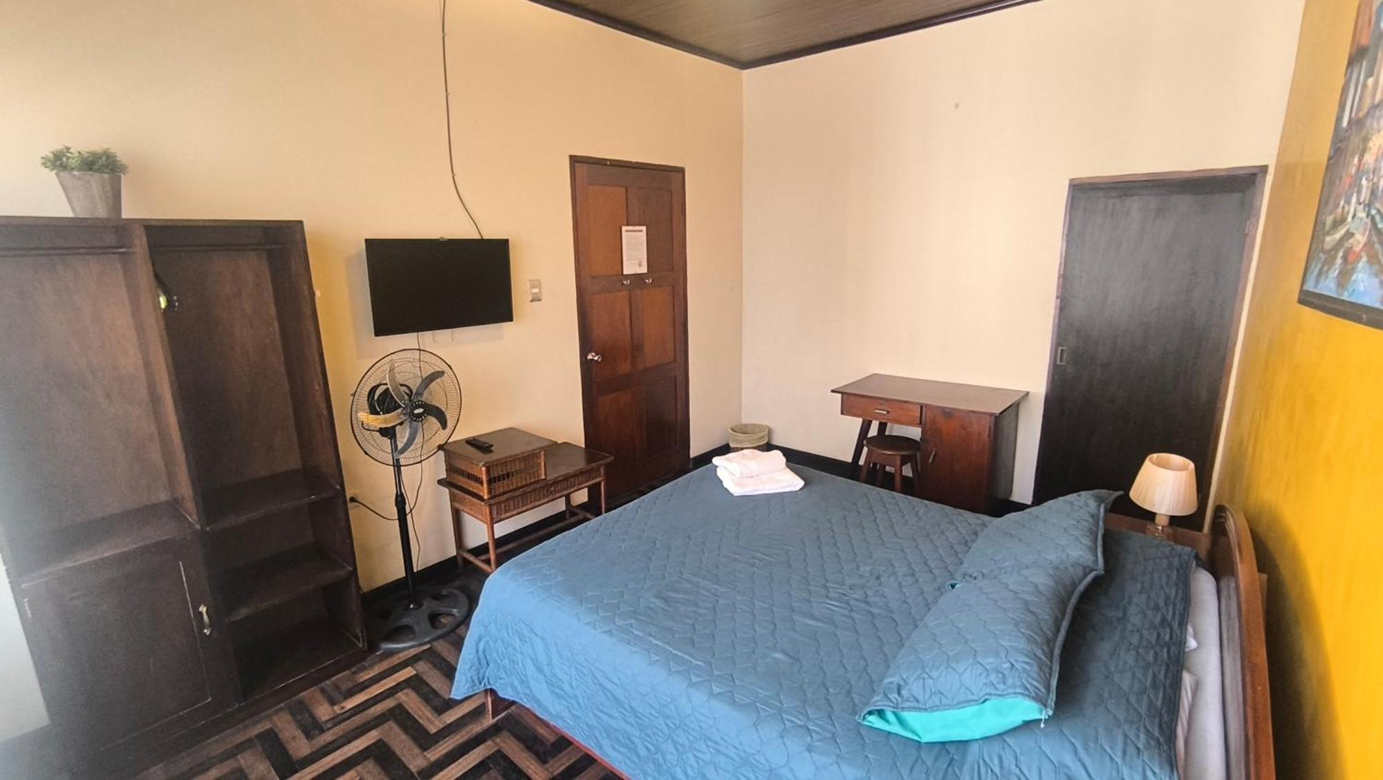 Flying Dog Hostel Ικίτος Εξωτερικό φωτογραφία